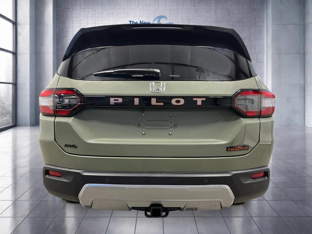New 2026 Honda Pilot TrailSport image 4