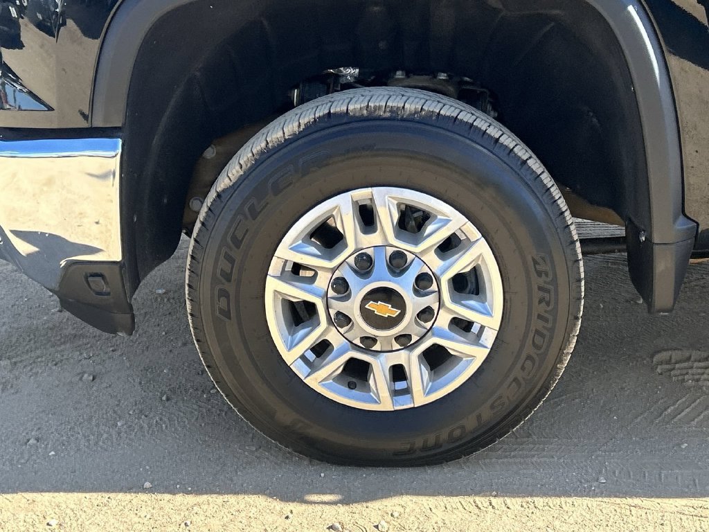 Certified 2026 Chevrolet Silverado 2500 LT AWD/4WD image 38