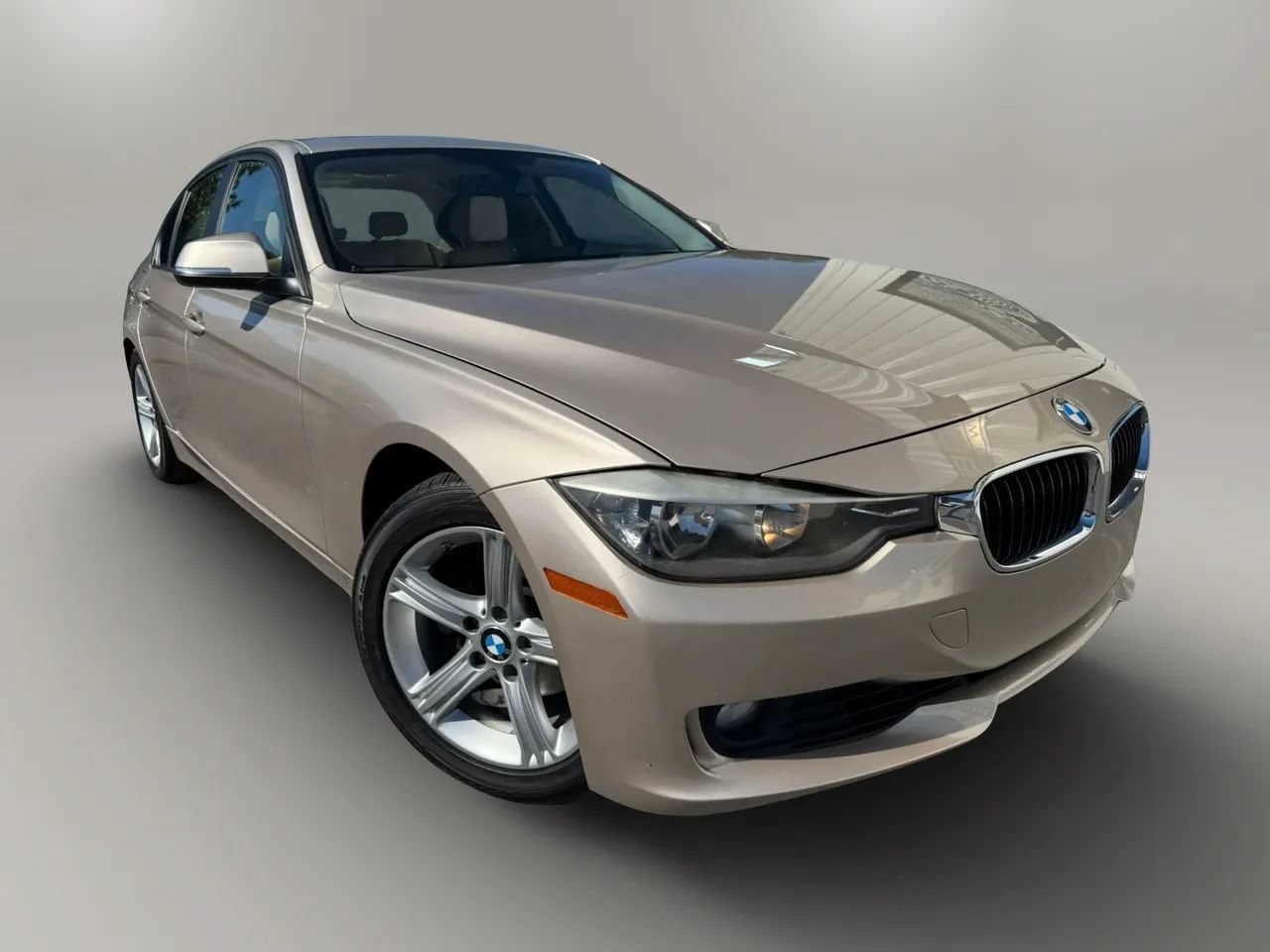 Used 2014 BMW 328i Sedan RWD image 2