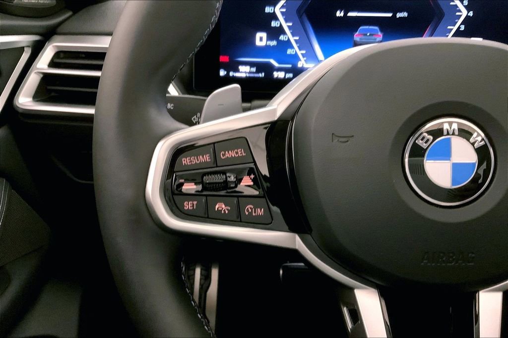 Used 2025 BMW M440i RWD image 18