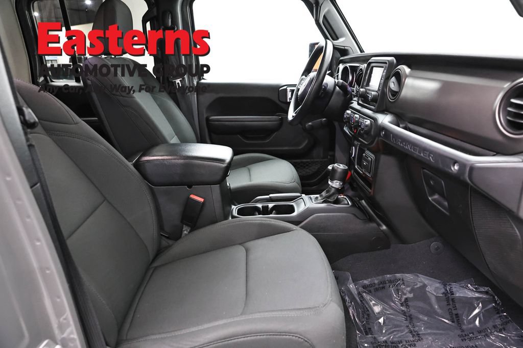 Used 2021 Jeep Wrangler Unlimited Sport AWD/4WD image 22