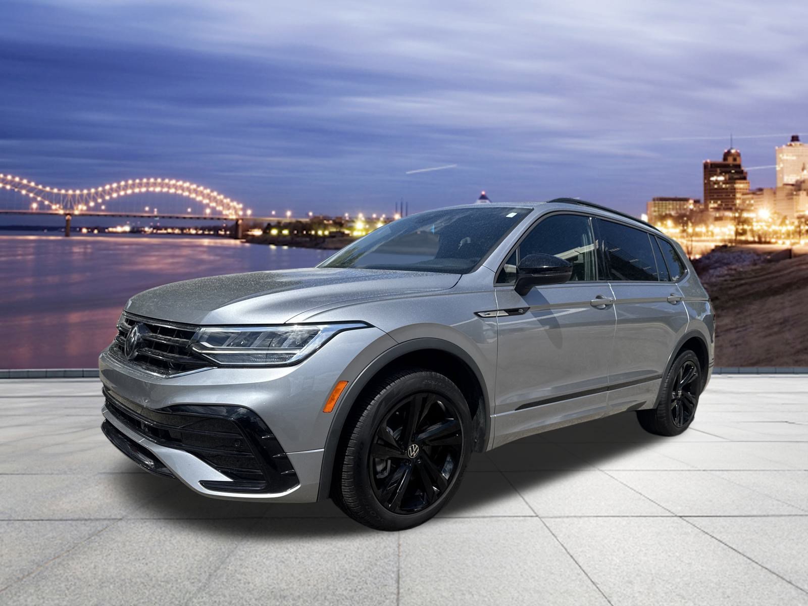 Certified 2024 Volkswagen Tiguan SE R-Line