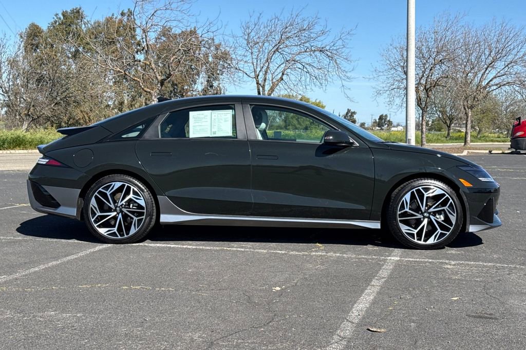 Used 2023 Hyundai Ioniq 6 SEL image 3
