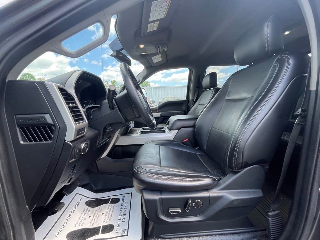Used 2019 Ford F550 4x4 Crew Cab Super Duty image 18
