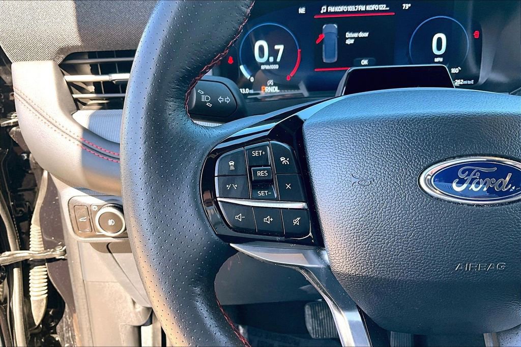 Certified 2025 Ford Explorer ST-Line w/ ST-Line Street Pack image 18