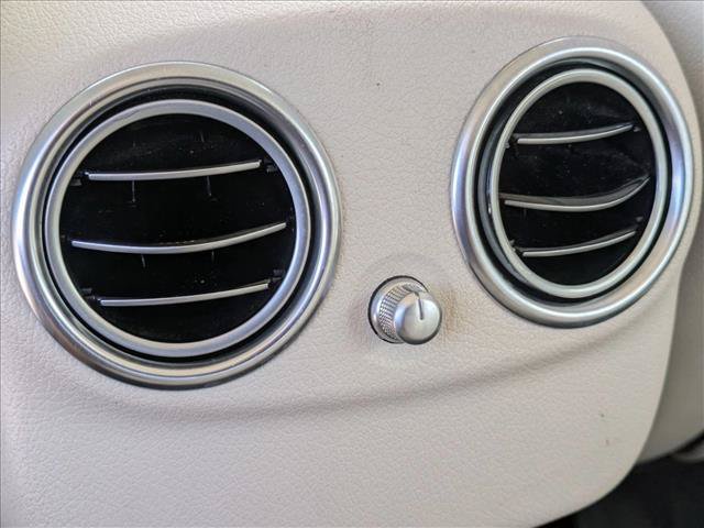 Used 2021 Mercedes-Benz E 350 Sedan image 18