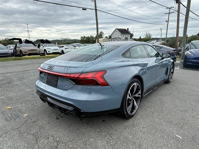 Used 2023 Audi e-tron GT Premium Plus w/ Performance Package AWD/4WD image 5