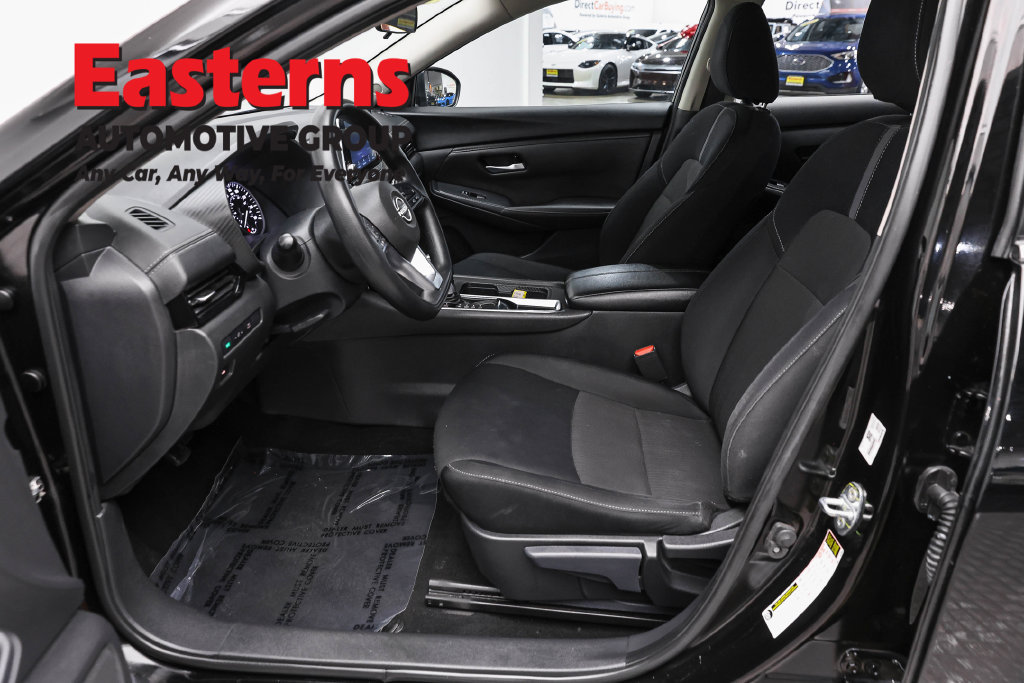 Used 2024 Nissan Sentra SV FWD image 16