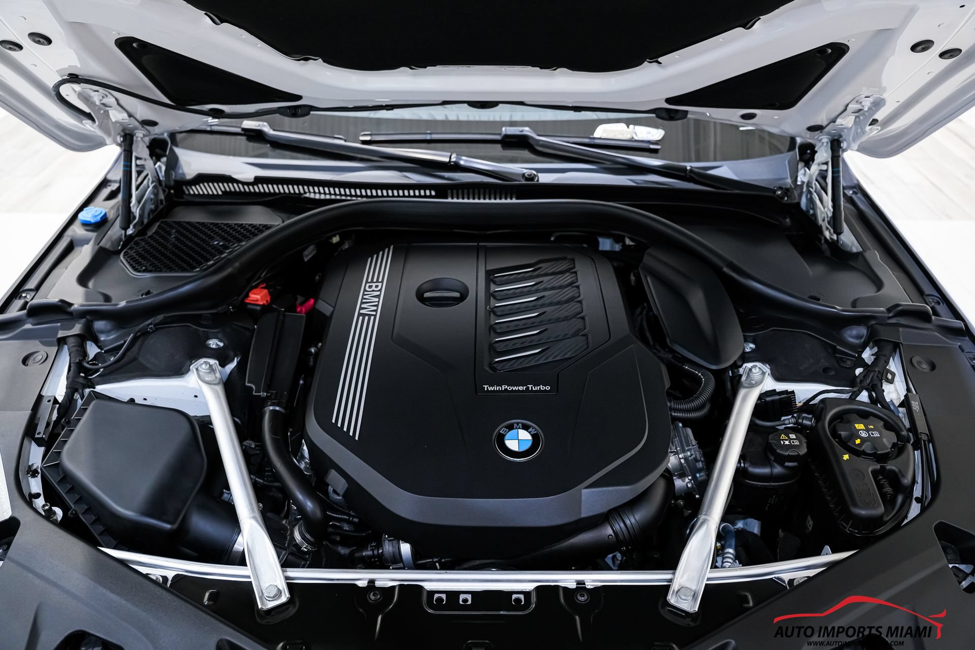 Used 2024 BMW 840i Coupe w/ M Sport Professional Package RWD image 31