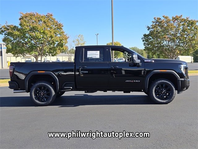 New 2026 GMC Sierra 2500 AT4 image 2