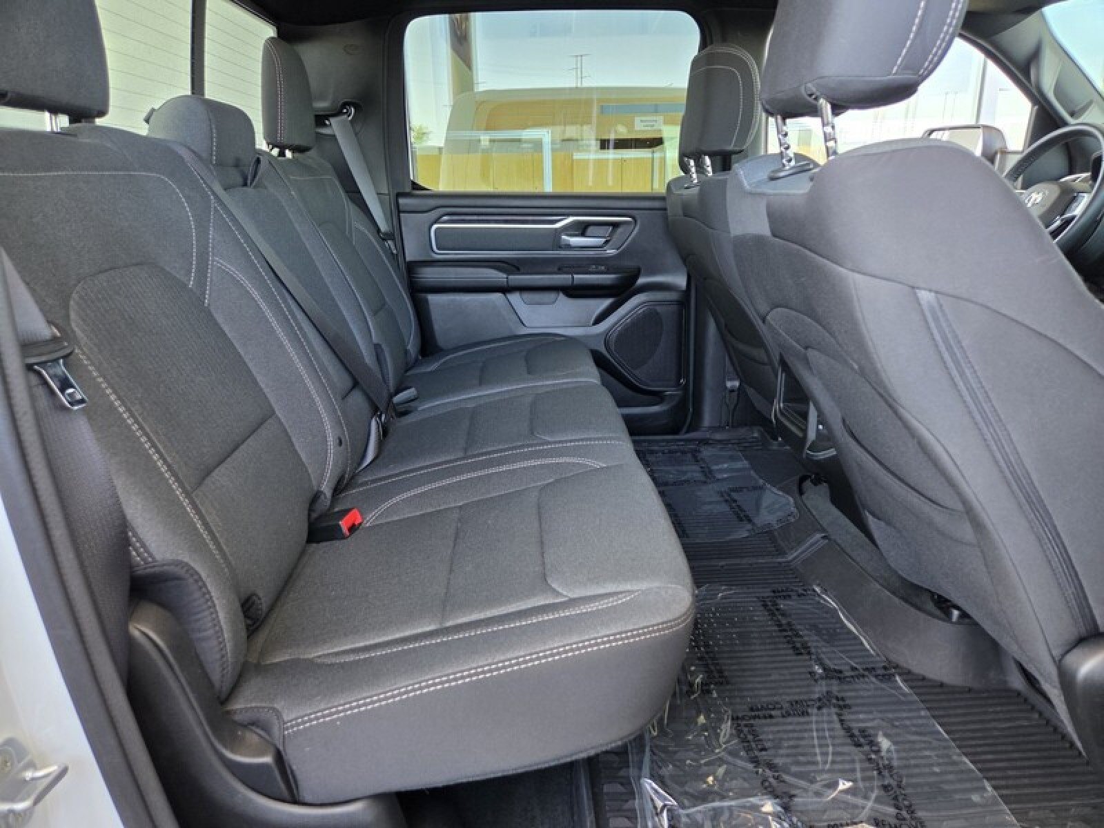 Used 2022 RAM 1500 Big Horn AWD/4WD image 18