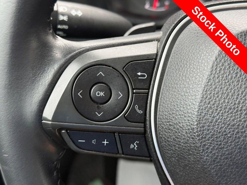 Used 2021 Toyota Corolla SE w/ SE Premium Package image 20