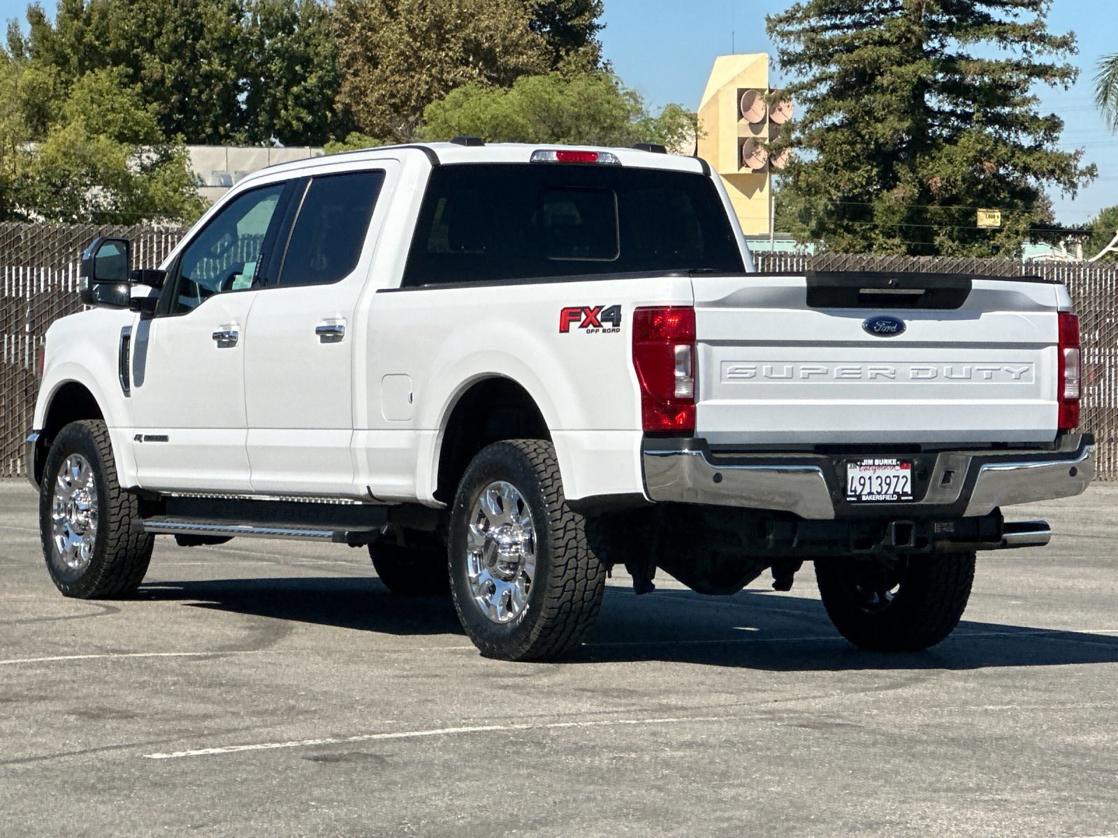 Certified 2020 Ford F350 Lariat w/ Lariat Ultimate Package image 6