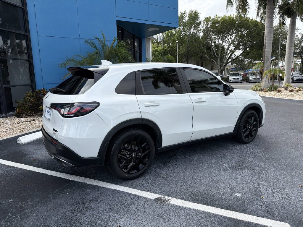 Certified 2024 Honda HR-V Sport image 27