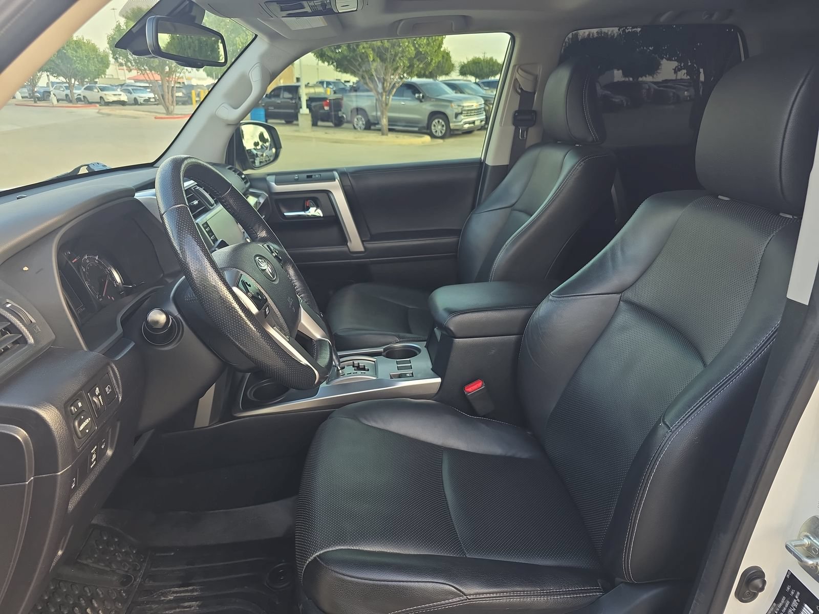 Used 2023 Toyota 4Runner Limited AWD/4WD image 12