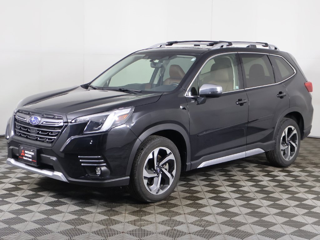 Used 2024 Subaru Forester Touring image 12