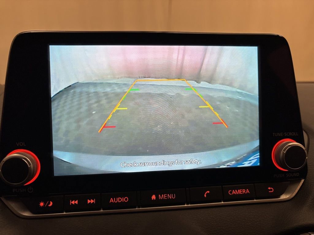 Used 2025 Nissan Sentra SR image 19