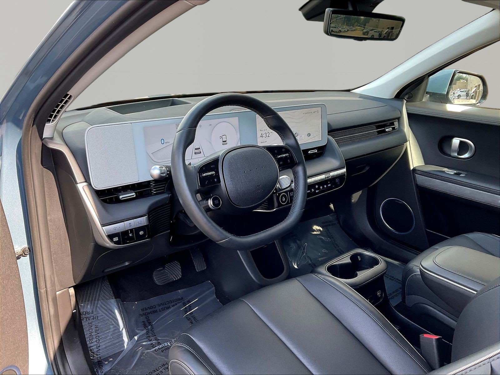 Used 2024 Hyundai Ioniq 5 Limited AWD/4WD image 17