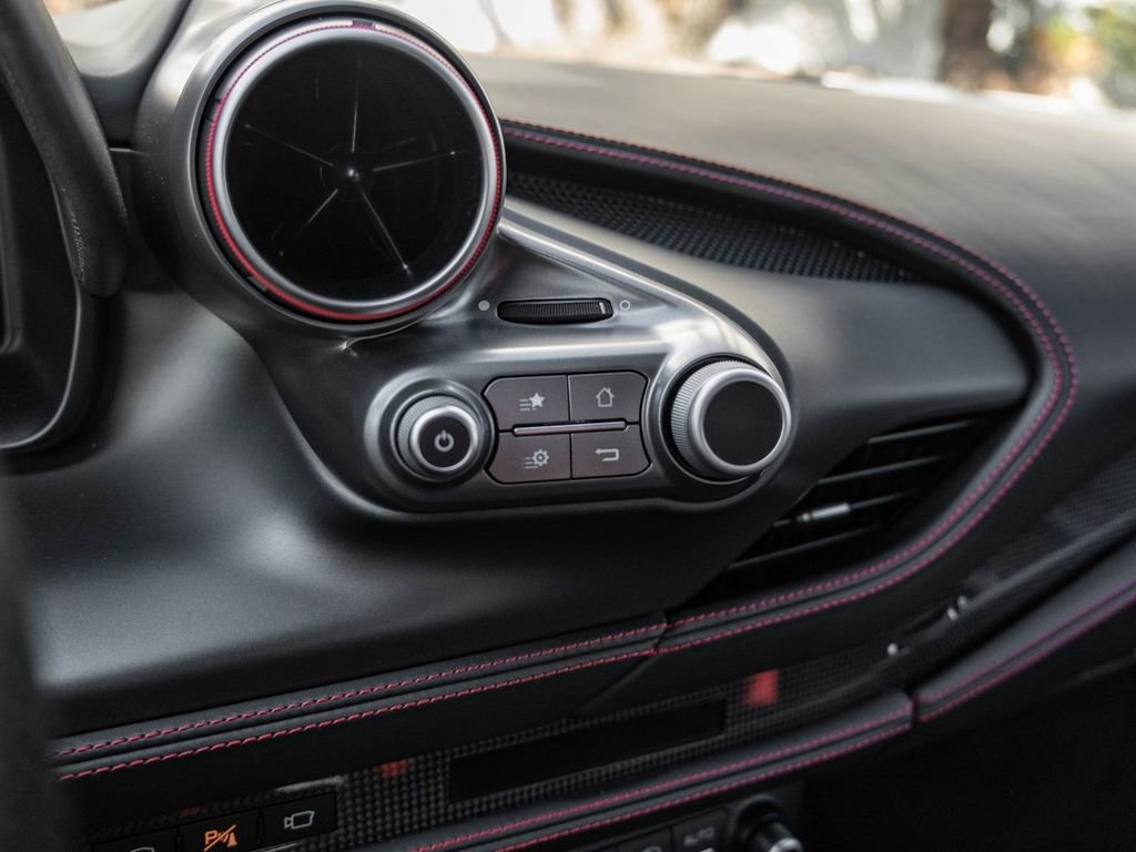 Used 2020 Ferrari F8 Tributo image 29