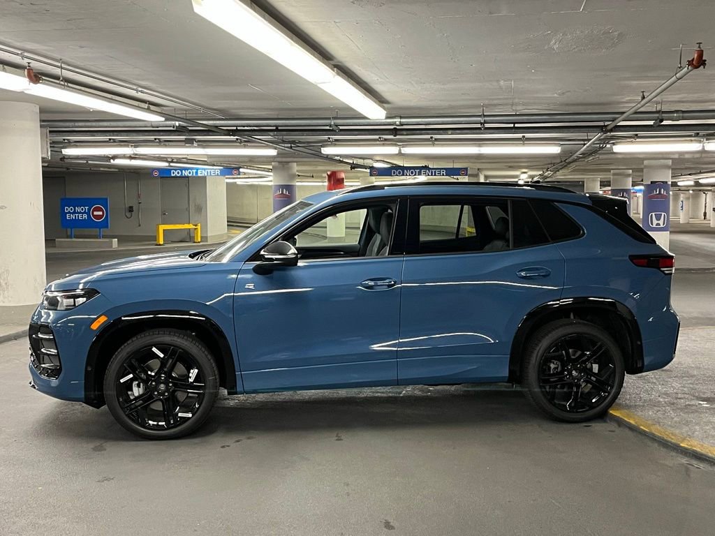 New 2025 Volkswagen Tiguan SE R-Line image 33