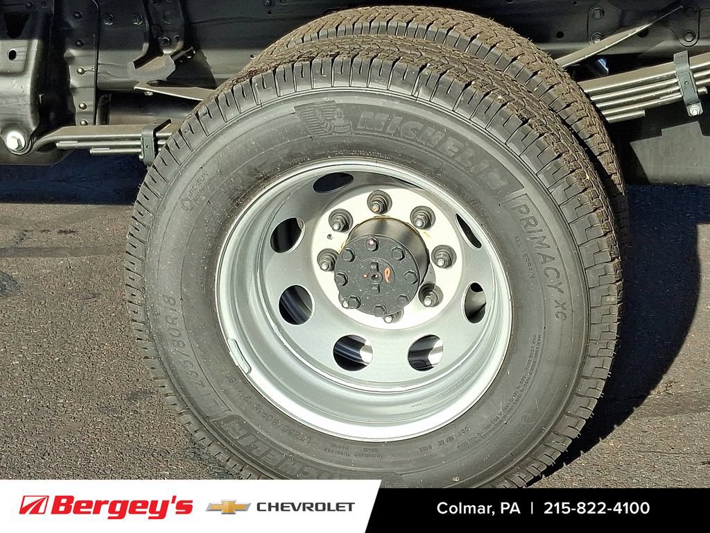 New 2025 Chevrolet Silverado 3500 W/T w/ WT Convenience Package AWD/4WD image 5
