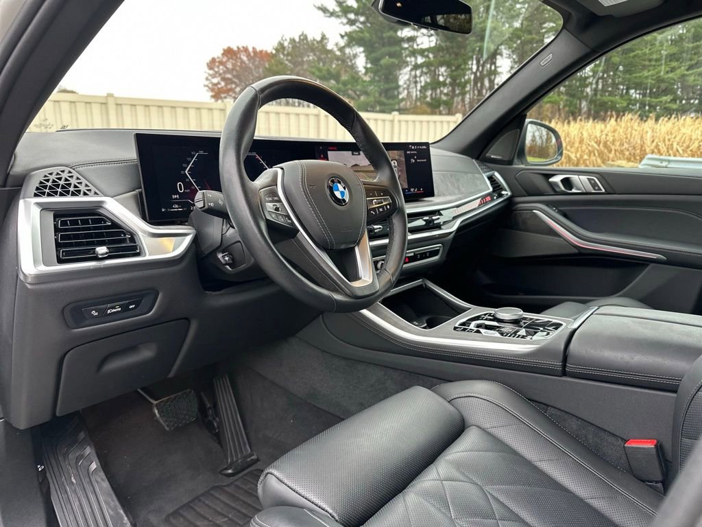 Certified 2024 BMW X5 xDrive40i w/ Premium Package image 19