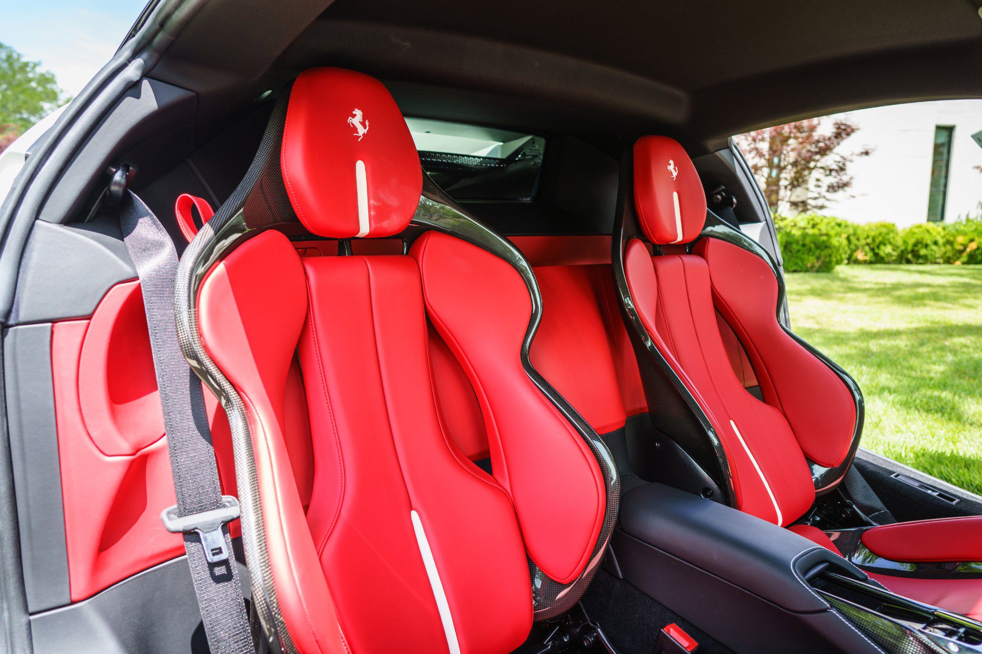 Used 2023 Ferrari SF90 Stradale AWD/4WD image 2