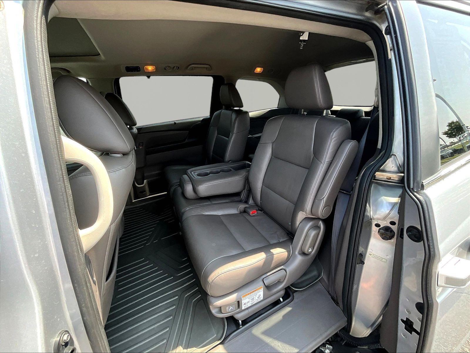 Used 2014 Honda Odyssey EX-L image 22