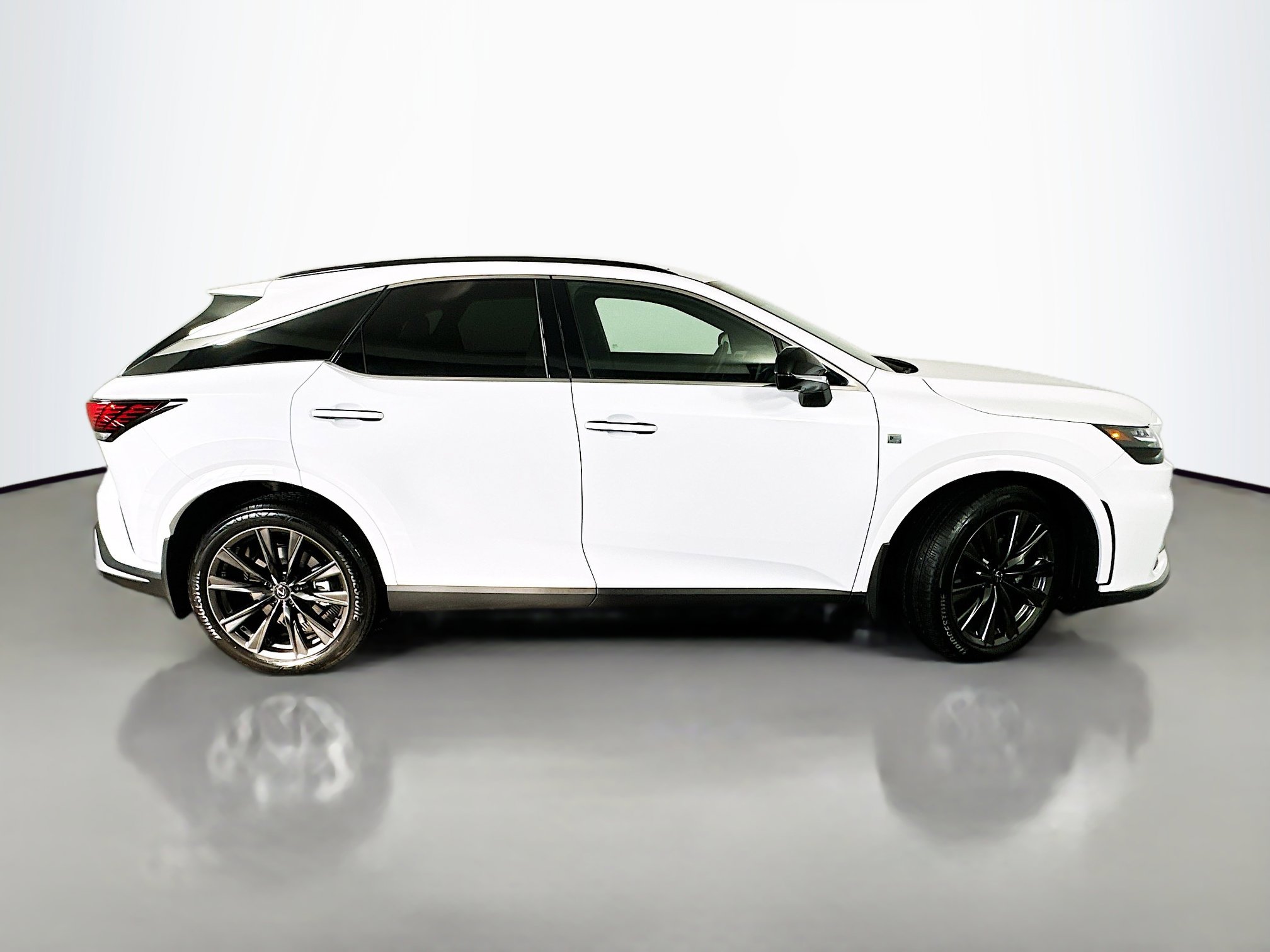 Certified 2025 Lexus RX 350 F Sport w/ Convenience Package image 8