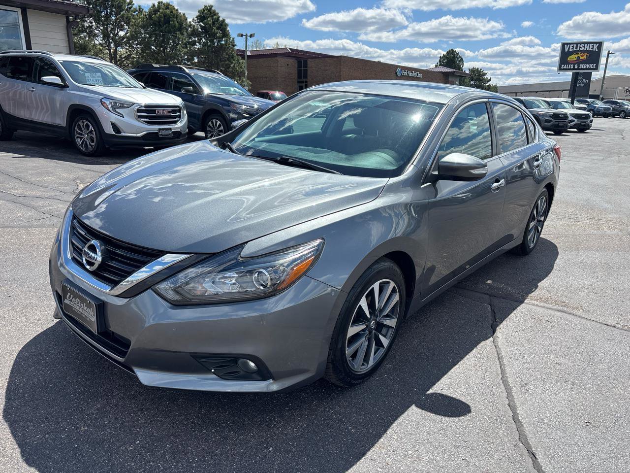Used 2016 Nissan Altima 2.5 SL w/ 2.5 Technology w/LED Package FWD image 7