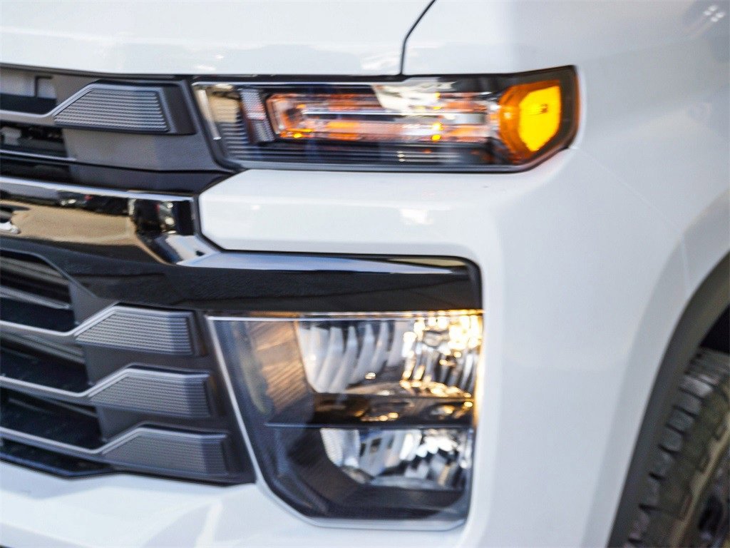 New 2026 Chevrolet Silverado 2500 Custom w/ Custom Value Package image 5