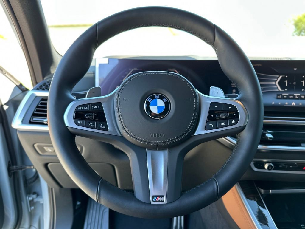Certified 2026 BMW X5 xDrive40i w/ M Sport Package AWD/4WD image 27