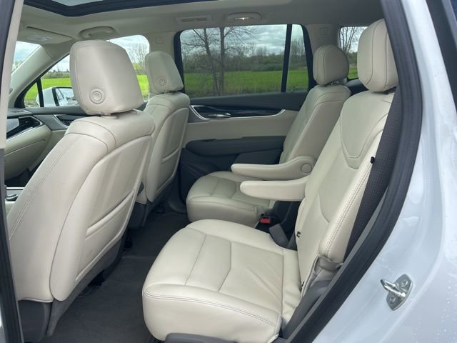 Certified 2024 Cadillac XT6 Premium Luxury w/ LPO, Floor Liner Package AWD/4WD image 6
