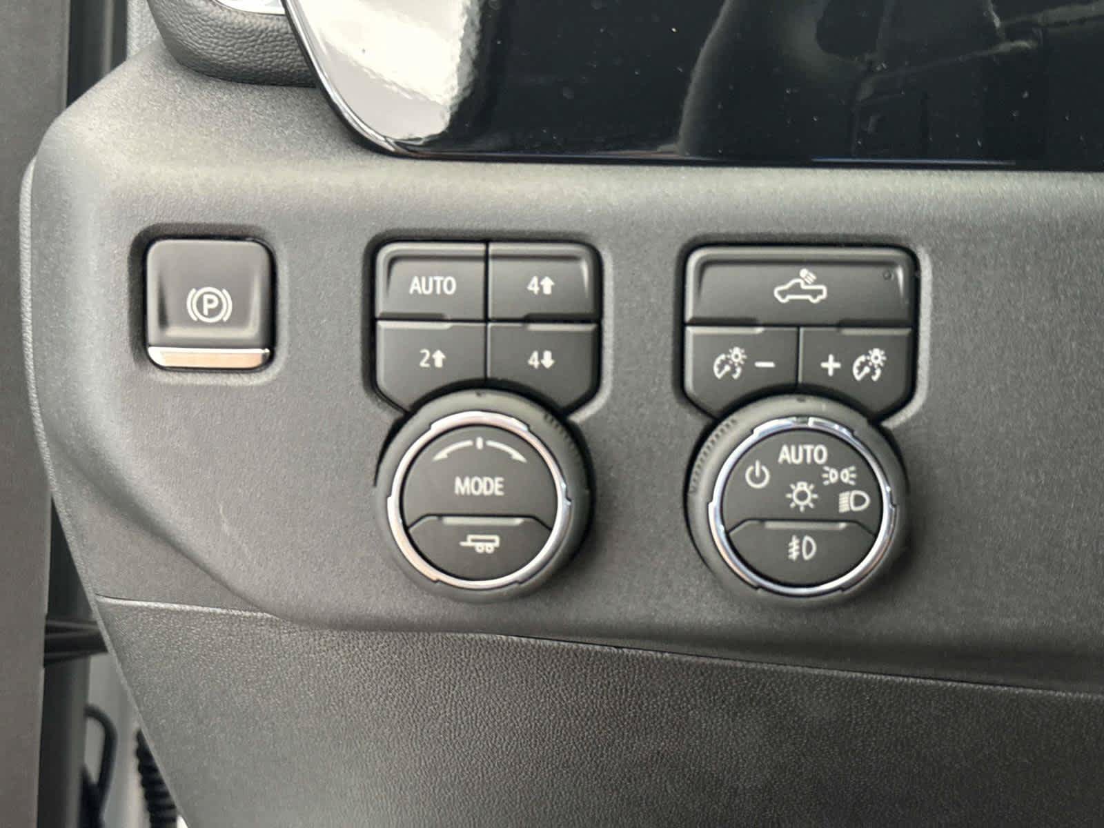 New 2026 Chevrolet Silverado 1500 RST AWD/4WD image 13