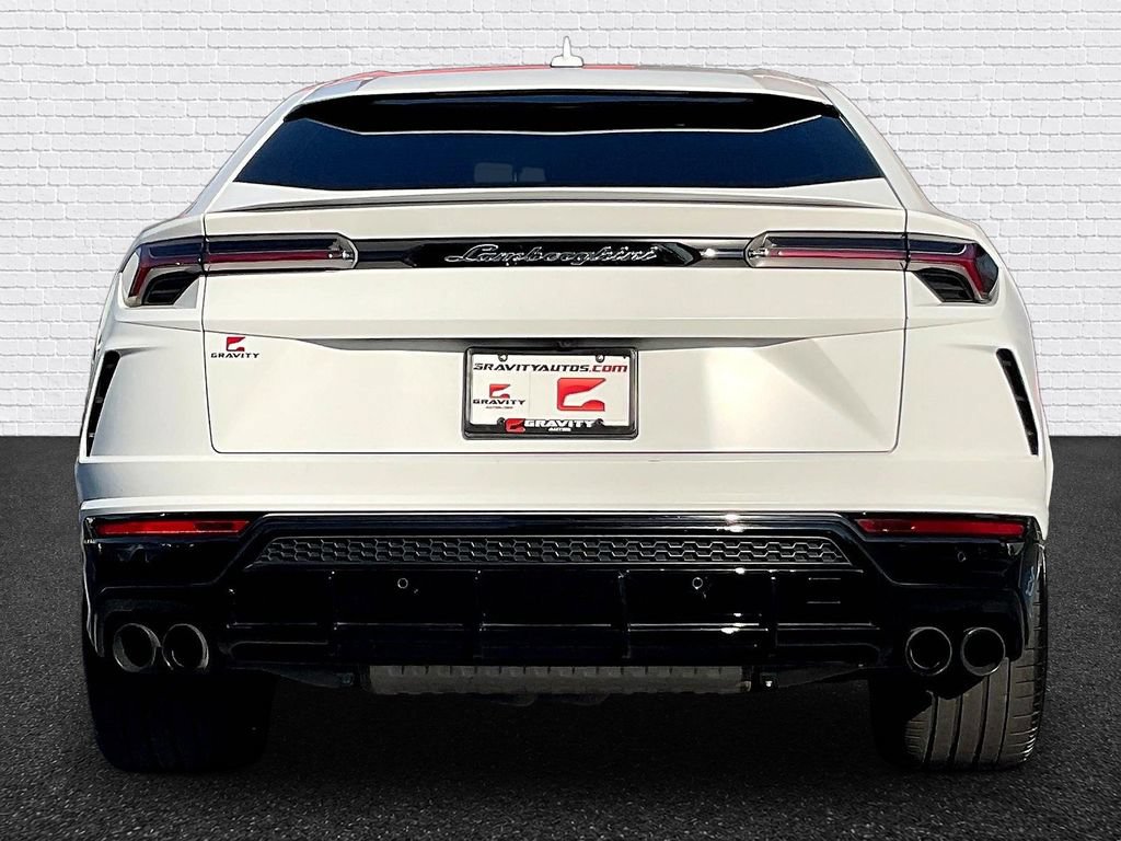 Used 2022 Lamborghini Urus AWD/4WD image 5