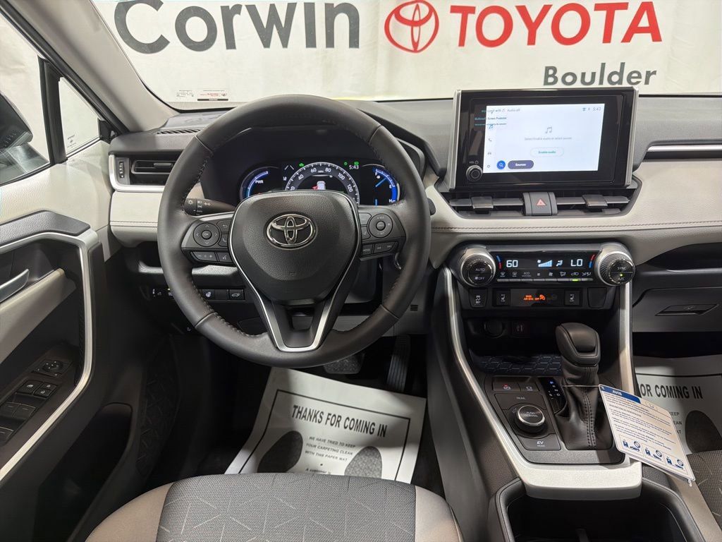 Used 2025 Toyota RAV4 XLE image 24