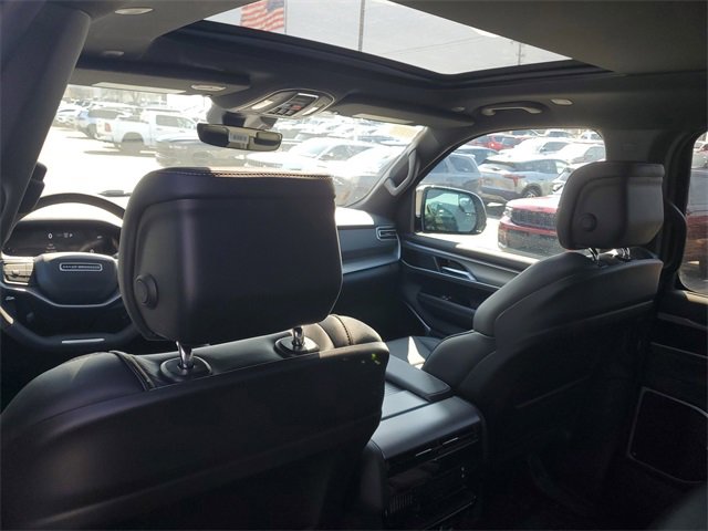 New 2026 Jeep Grand Wagoneer Limited image 11