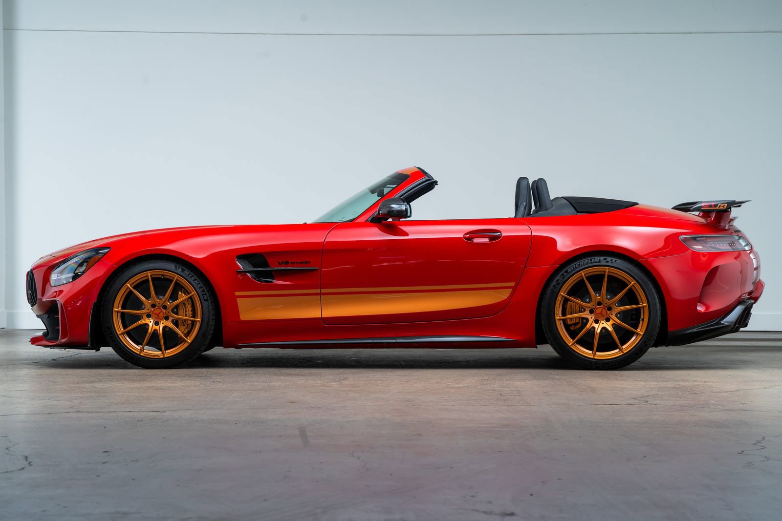 Used 2020 Mercedes-Benz AMG GT R image 4