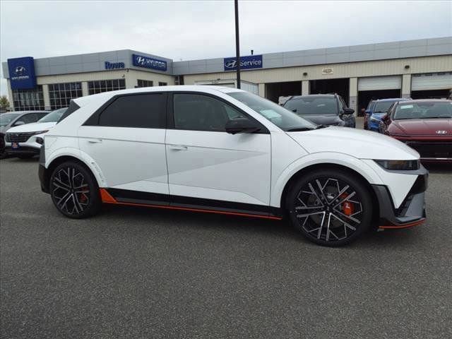 New 2025 Hyundai Ioniq 5 N image 4