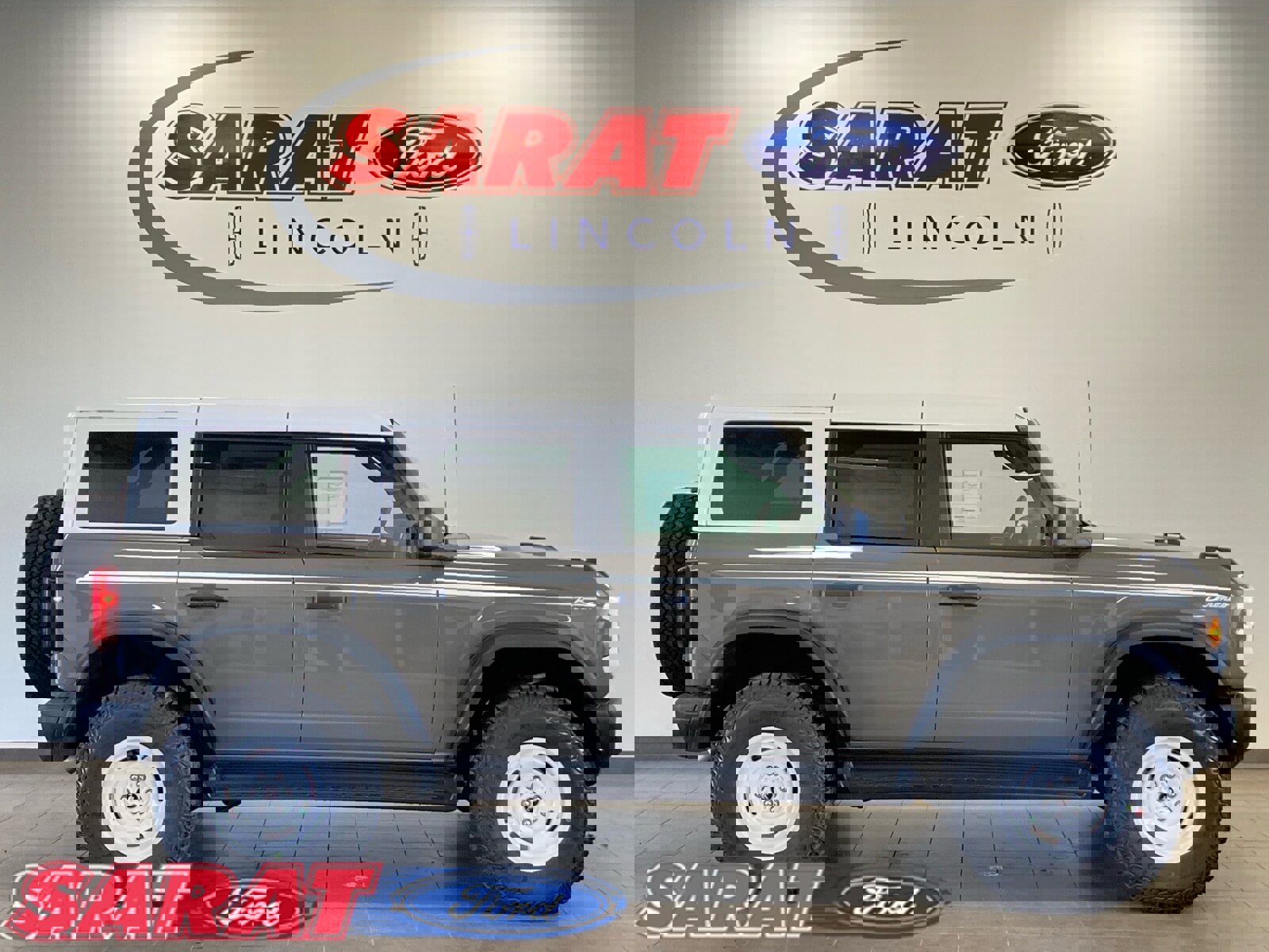 New 2026 Ford Bronco Heritage Edition AWD/4WD image 8