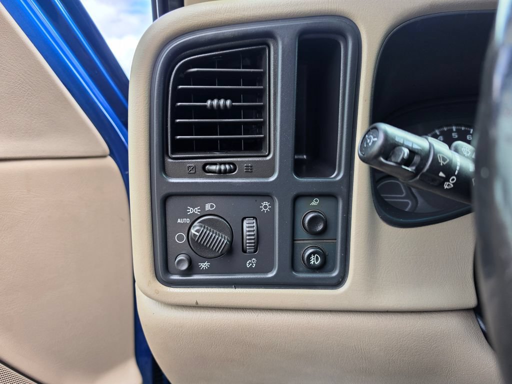 Used 2004 Chevrolet Silverado 1500 LS RWD image 23
