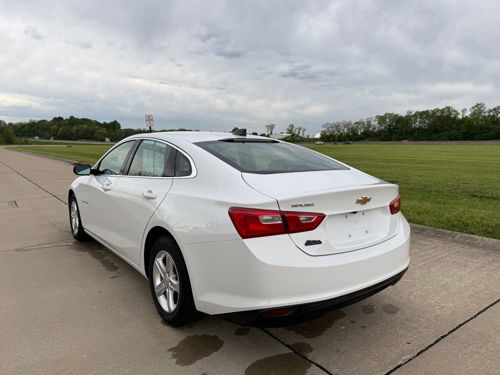 Used 2023 Chevrolet Malibu LS FWD image 7