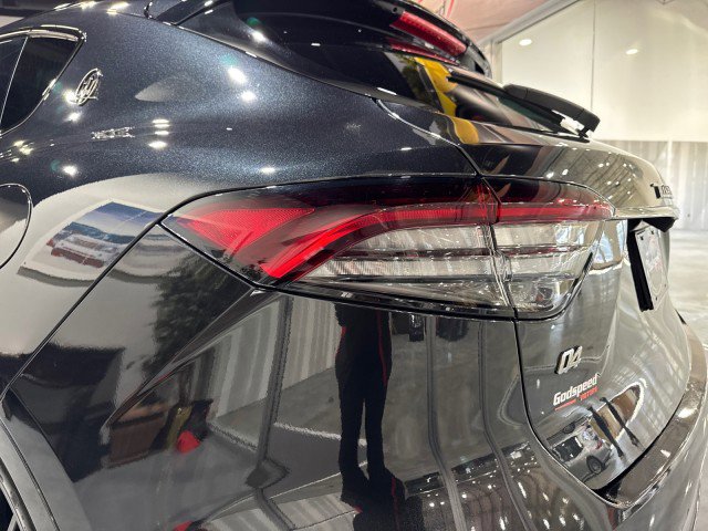 Used 2021 Maserati Levante $82K MSRP image 39