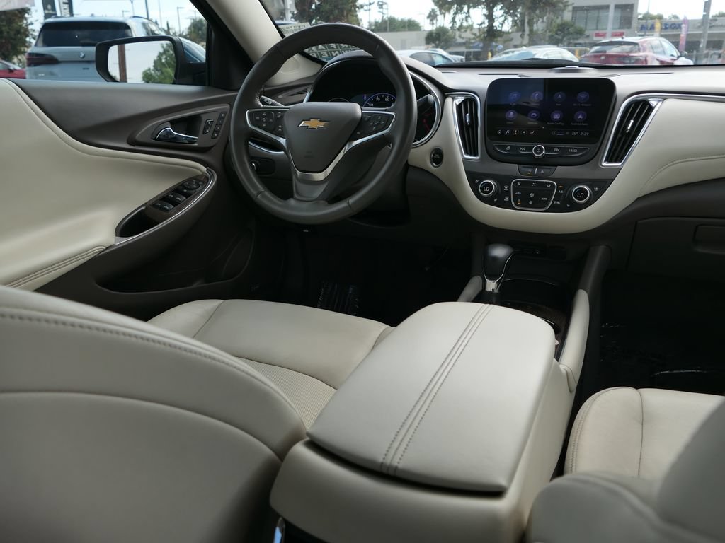 Used 2024 Chevrolet Malibu LT FWD image 22