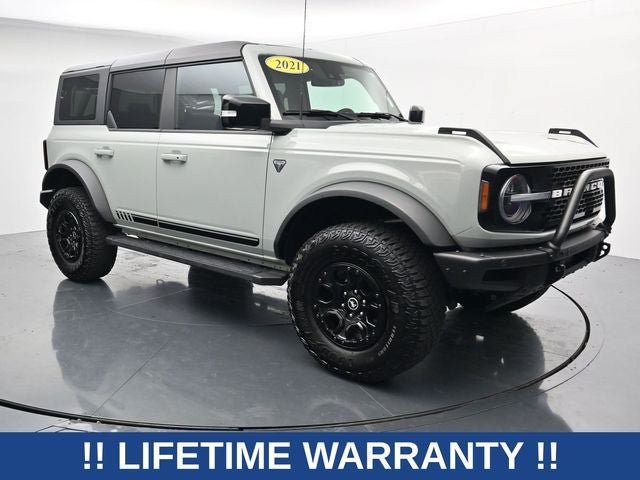Used 2021 Ford Bronco First Edition AWD/4WD image 2