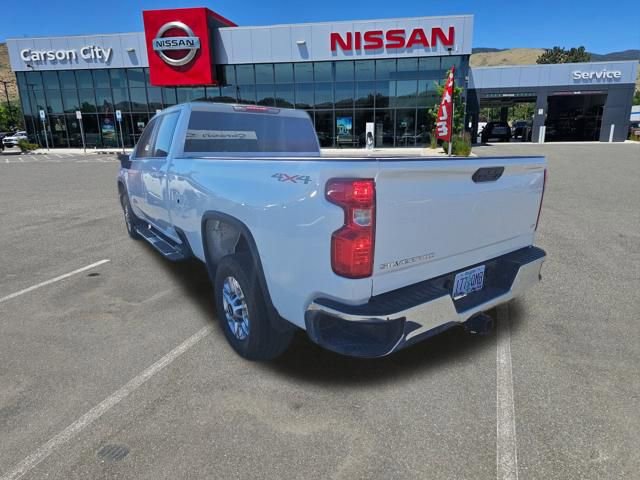 Used 2025 Chevrolet Silverado 2500 LT w/ Convenience Package image 9