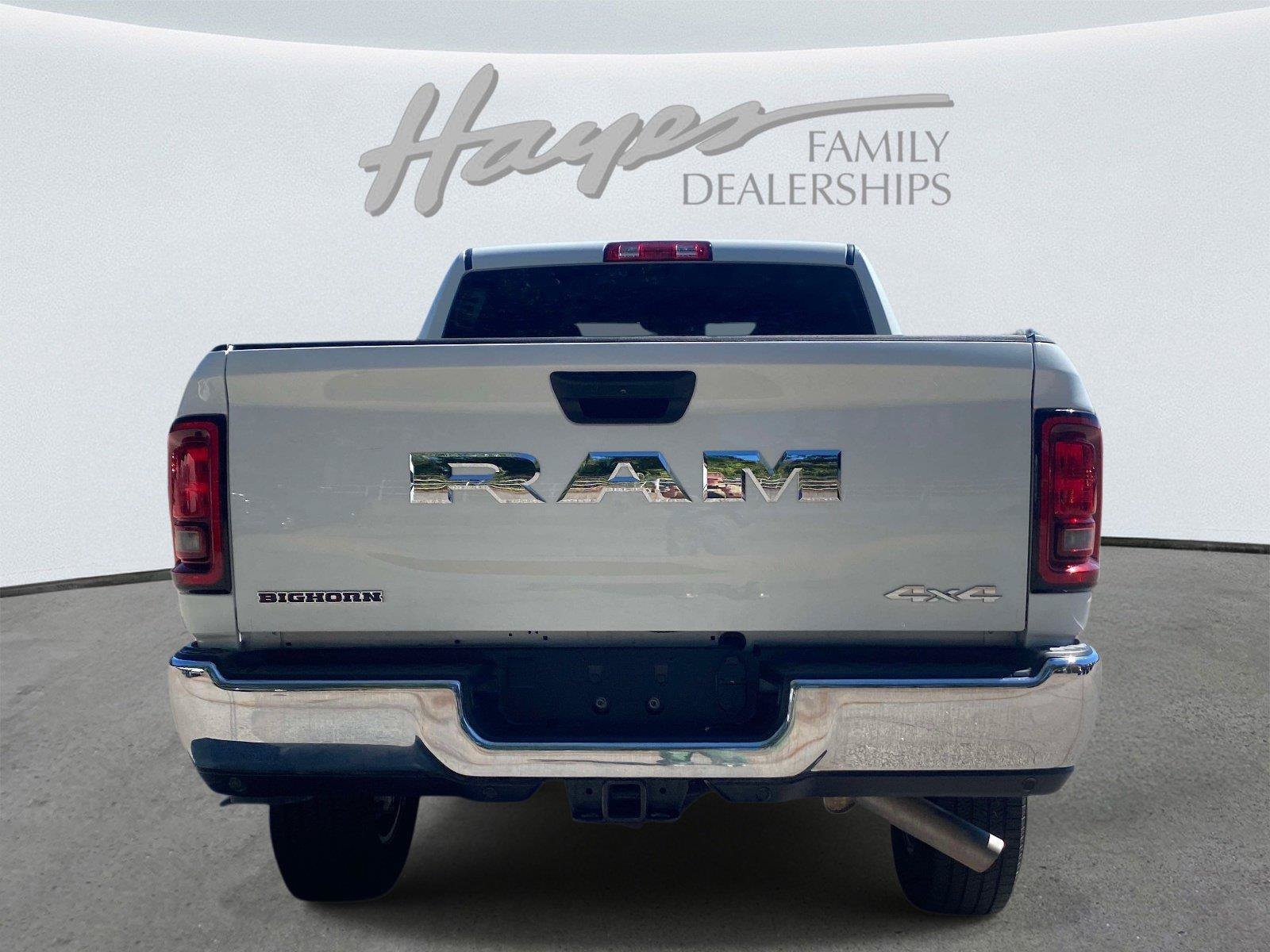 Used 2026 RAM 2500 Big Horn AWD/4WD image 4