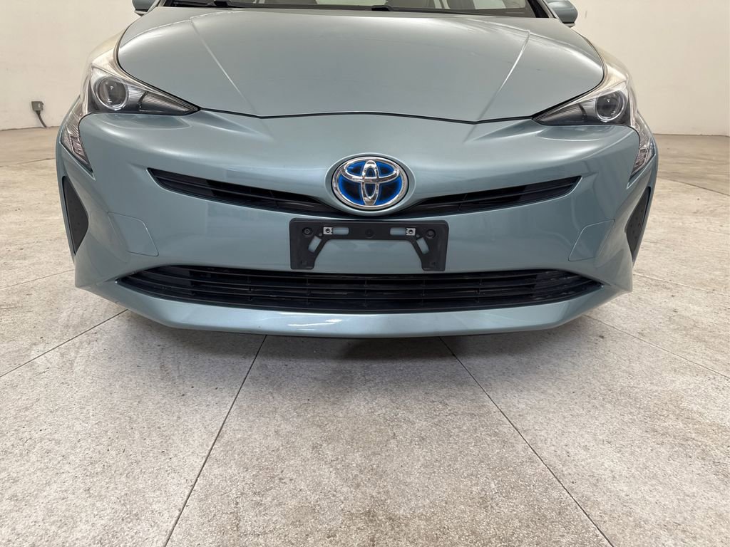 Used 2016 Toyota Prius Four image 14