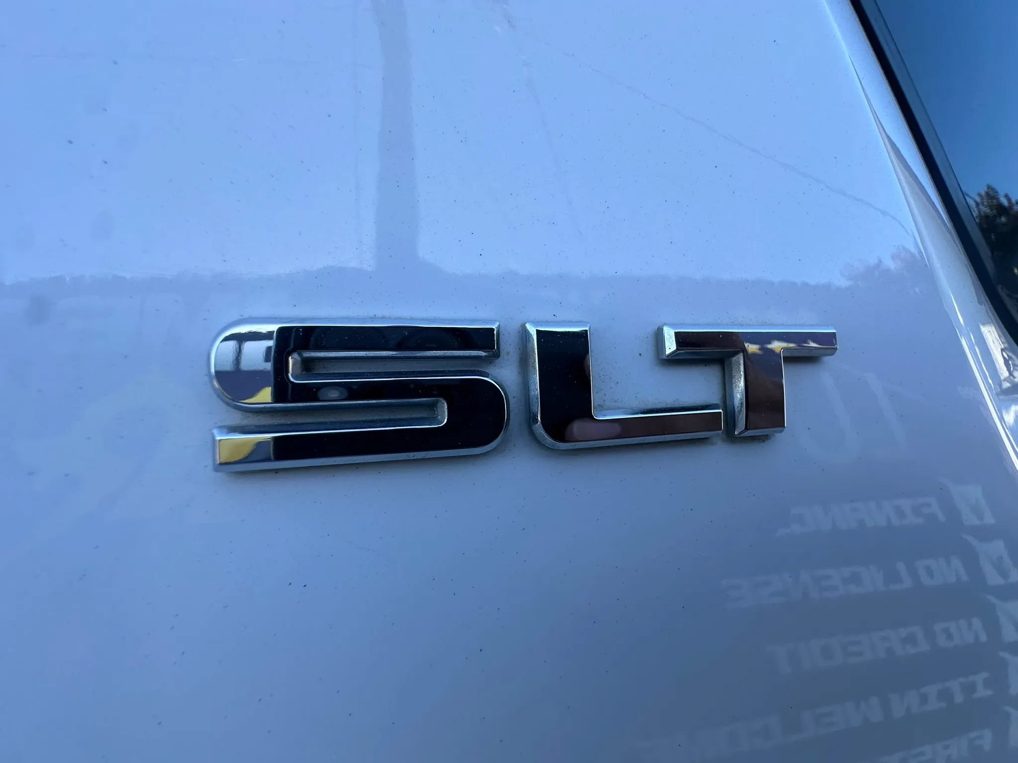 Used 2017 GMC Terrain SLT FWD image 19