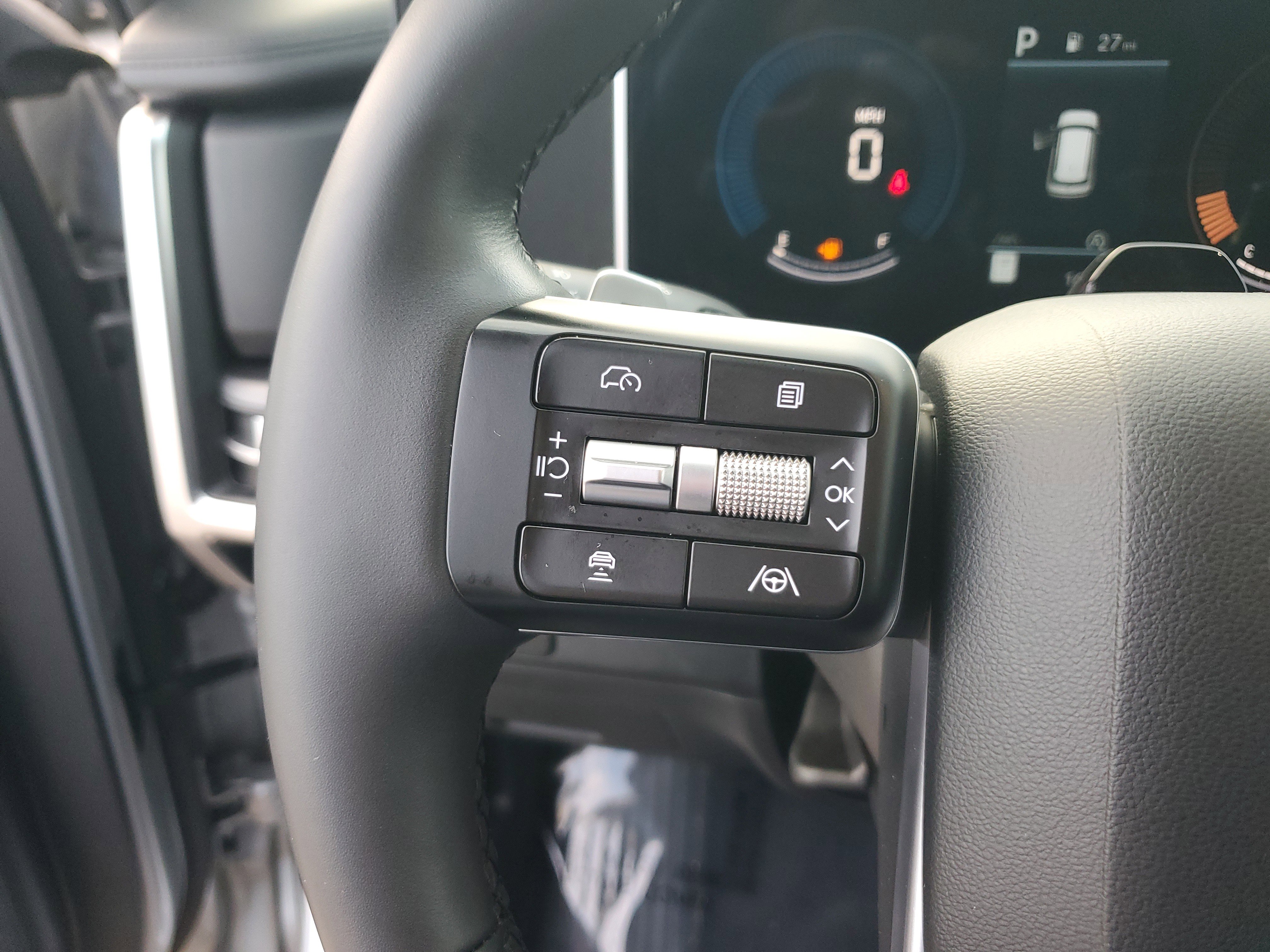 Used 2025 Hyundai Santa Fe SEL image 23